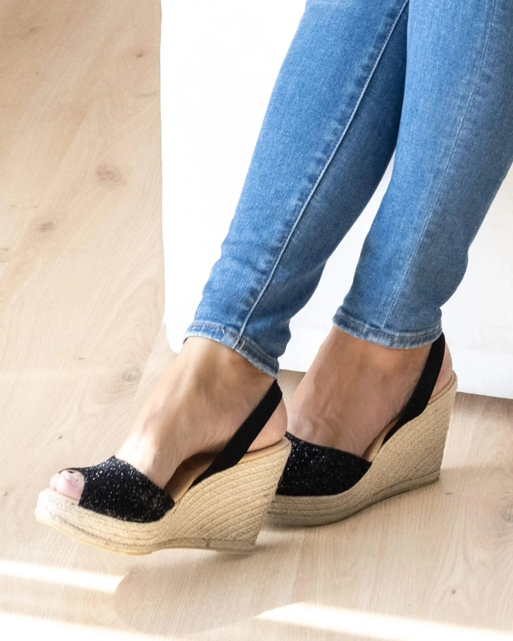 Roxy Espadrillas con zeppa in glitter notte (vegano)